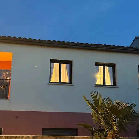 Veraappart * Lunel-Viel